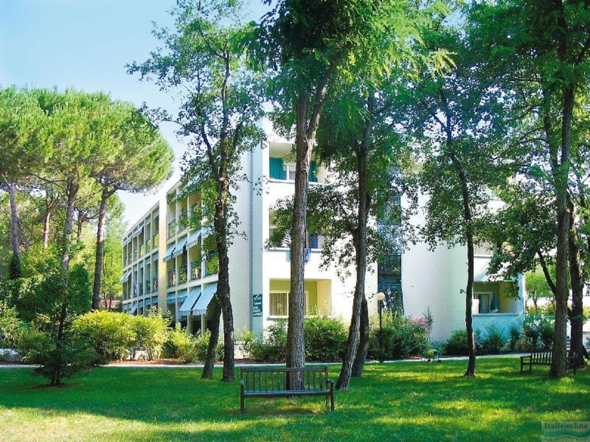Residence Pinewood Bibione Ngoại thất bức ảnh